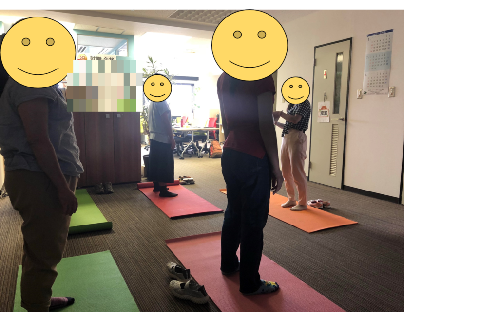 オフィスワークの天敵⁉解消ヨガ(^^♪